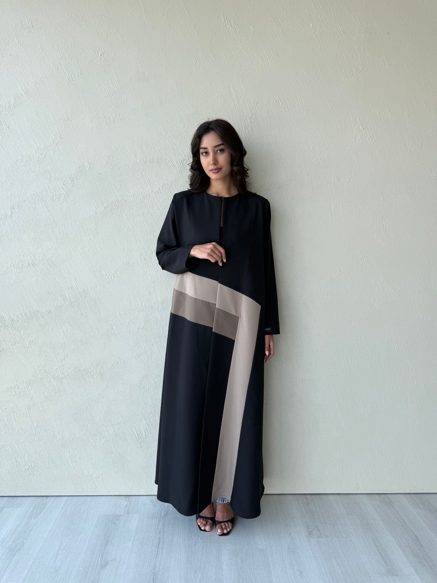 Line abaya