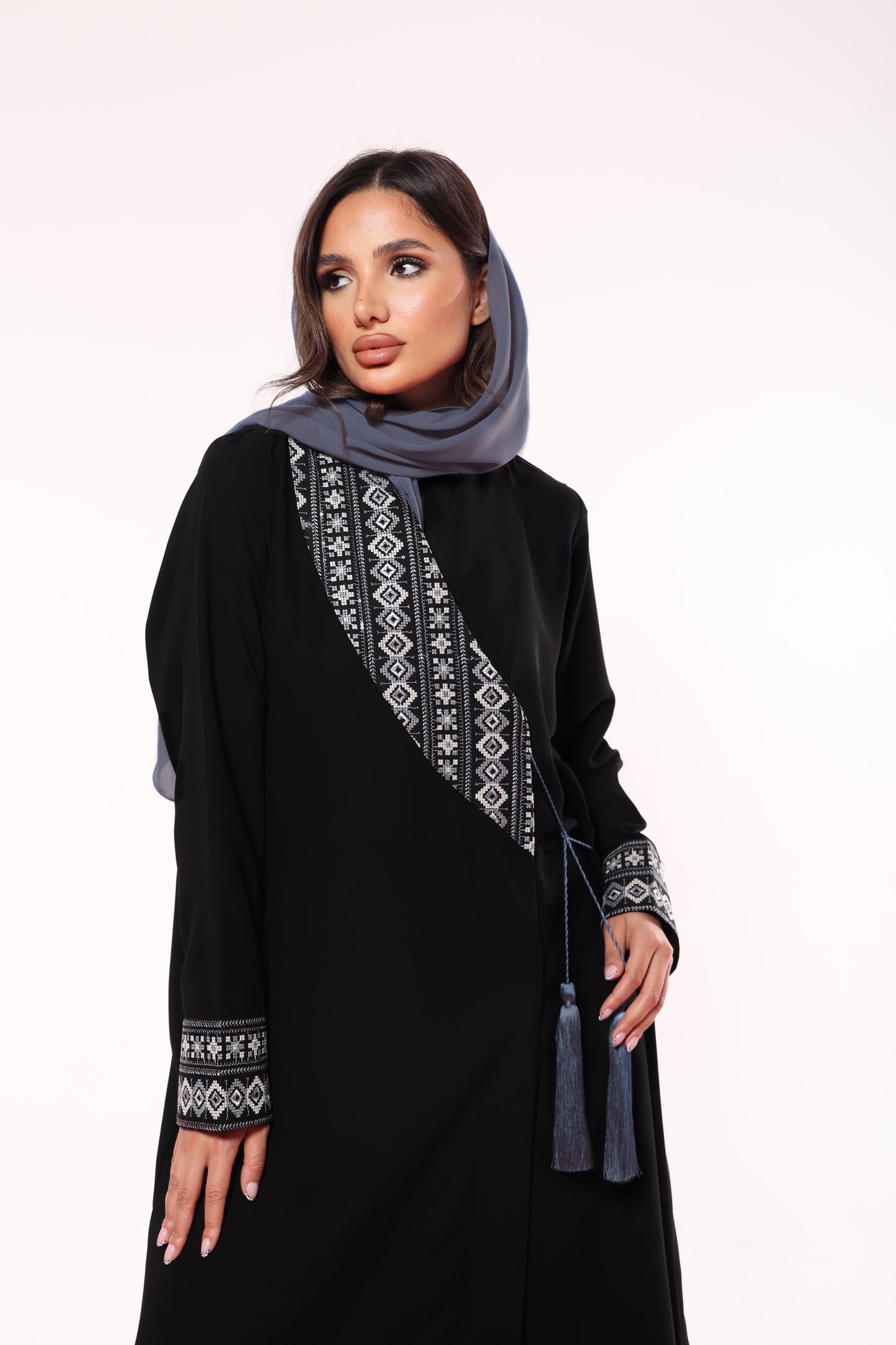 Lana abaya