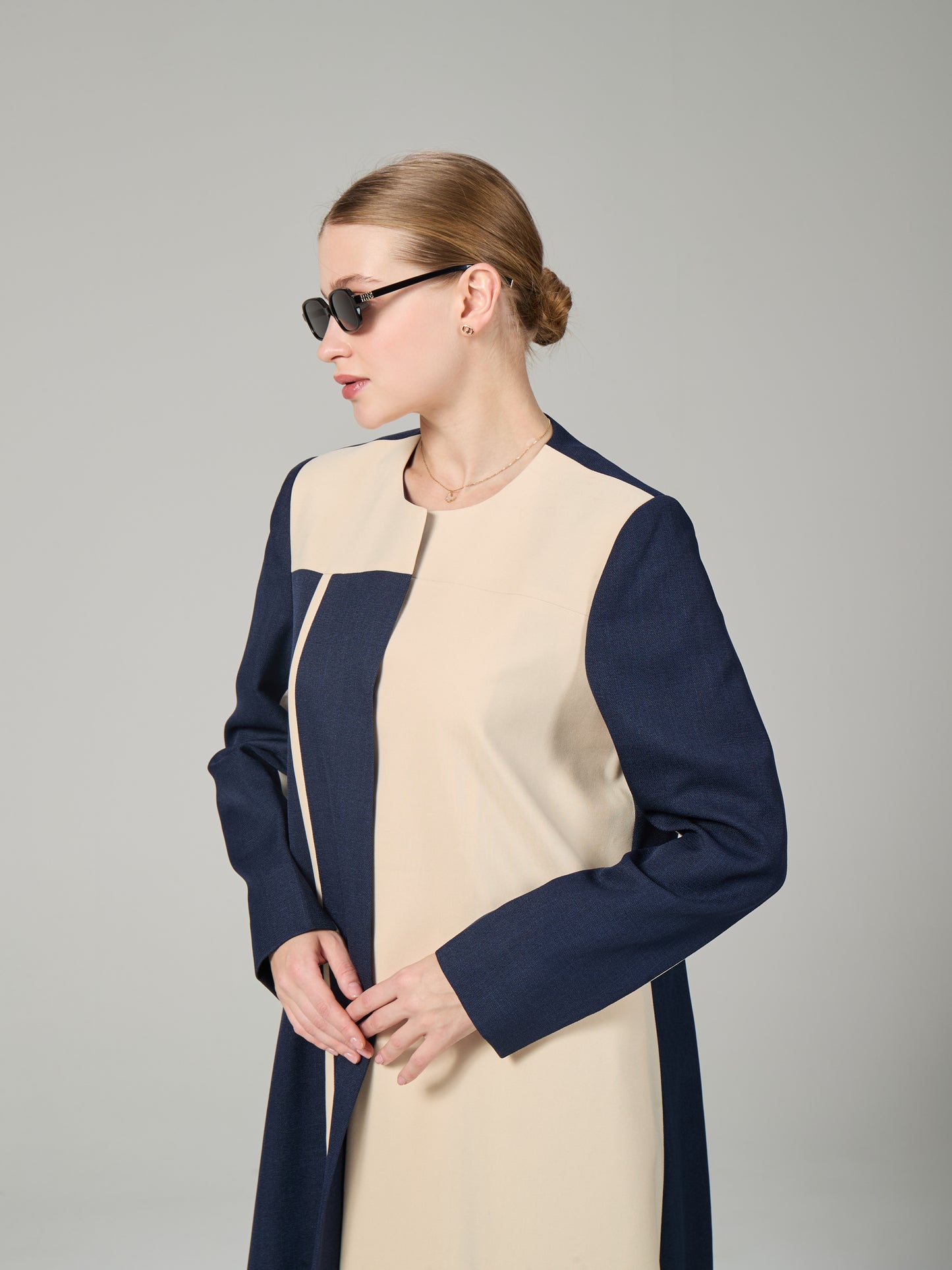 Chic abaya