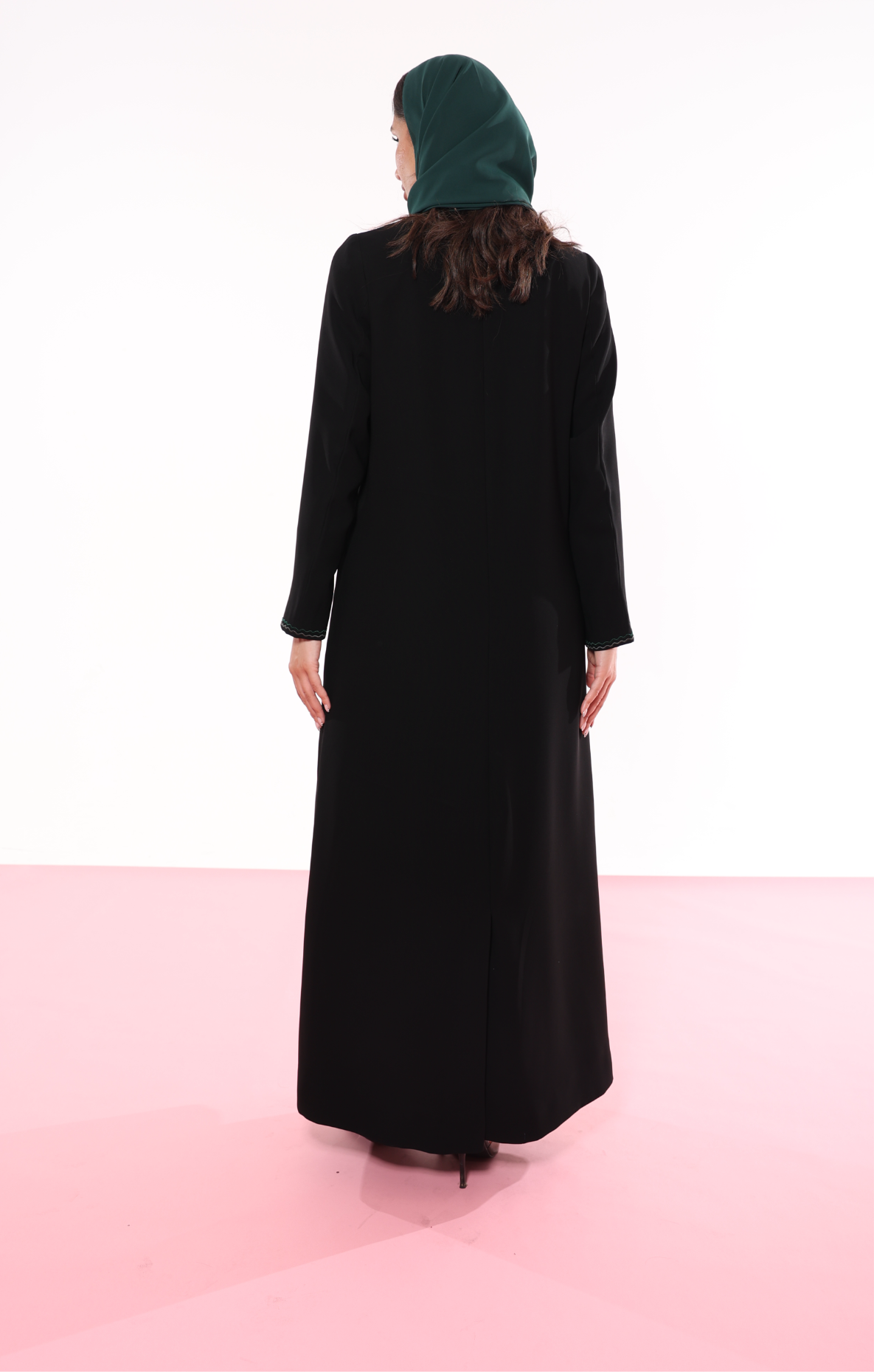 Lili abaya