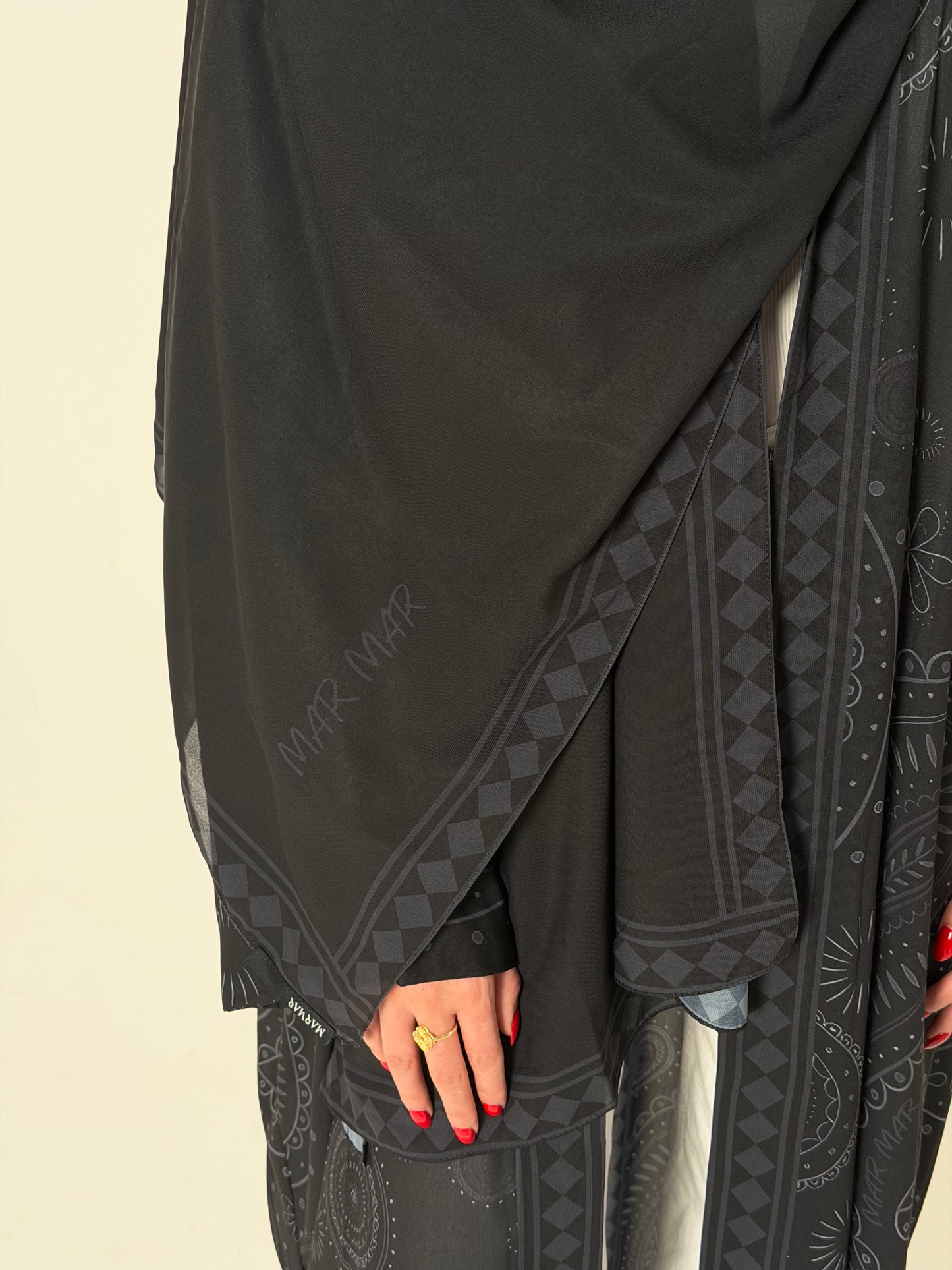 Print abaya