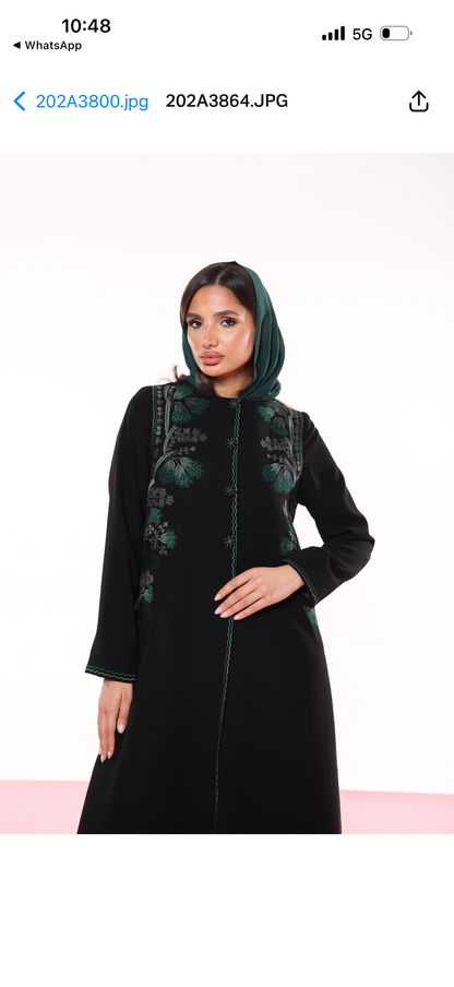 Lili abaya