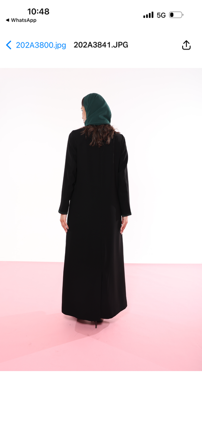 Lili abaya