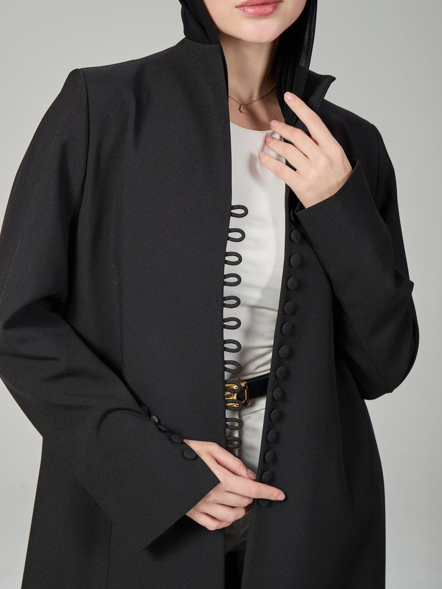 Tina abaya