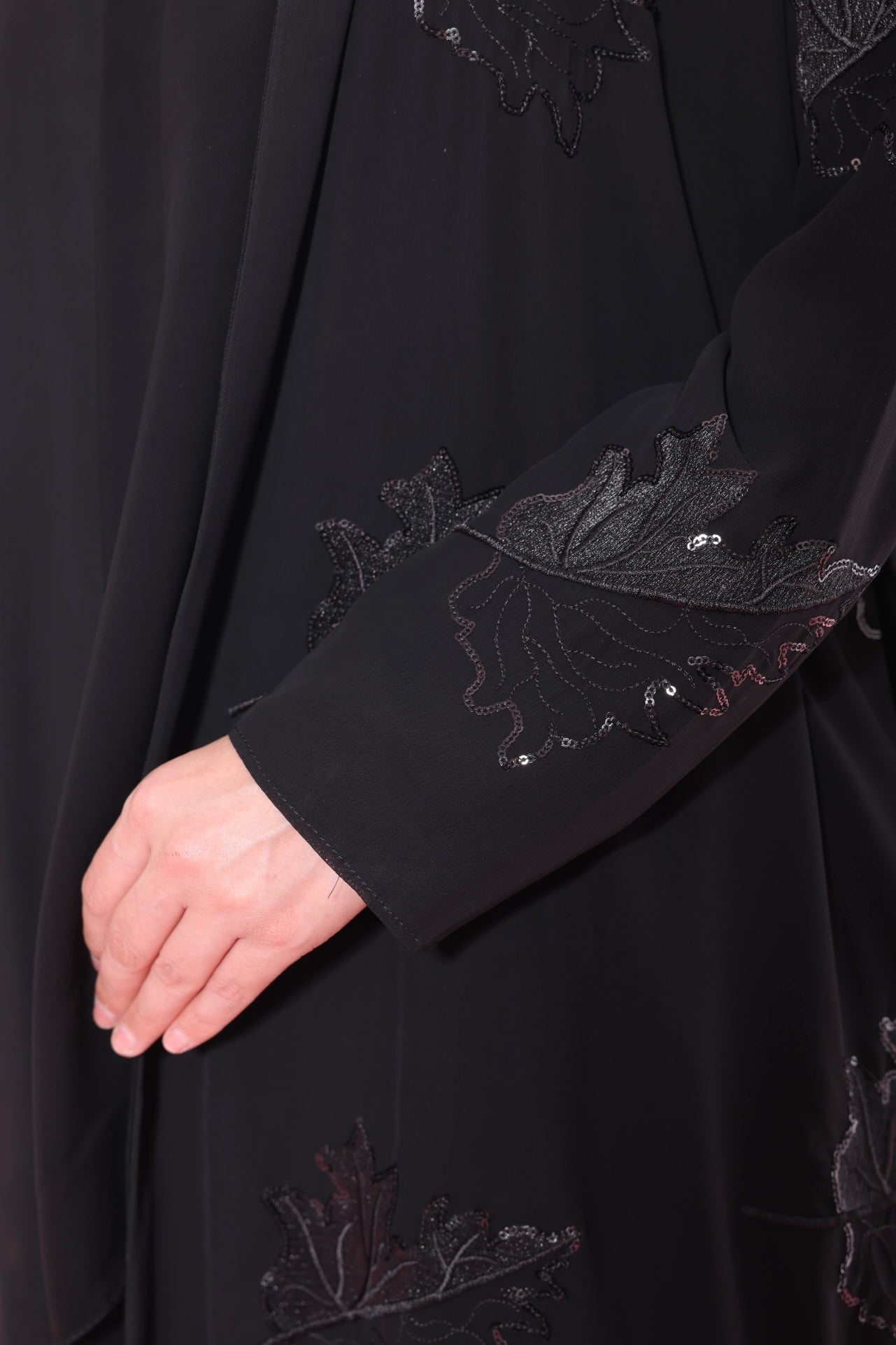 Leaves abaya