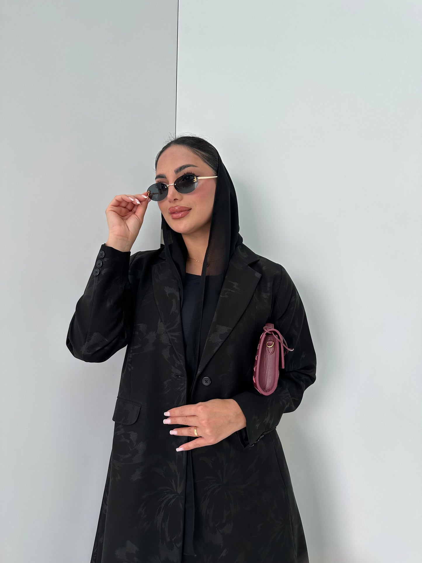 Classic abaya