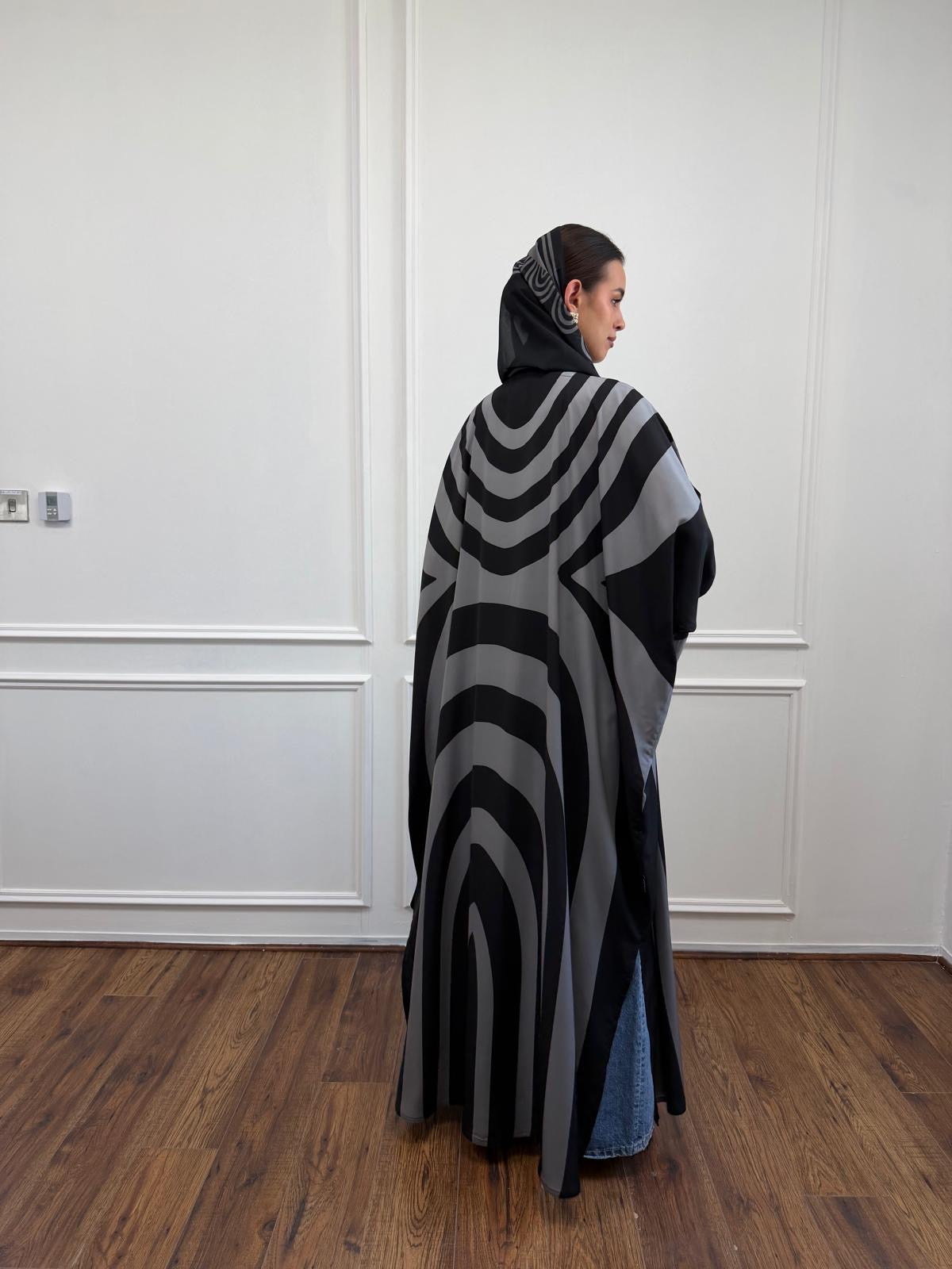 Nara abaya